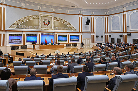 Lukashenko urges focus on state interests