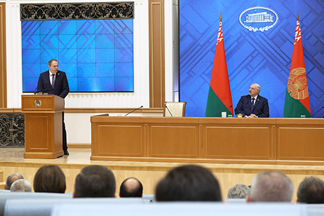 Lukashenko sets deadline for finalized proposals on developing science