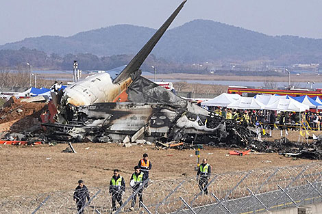 Lukashenko sends condolences to  Republic of Korea over plane crash victims