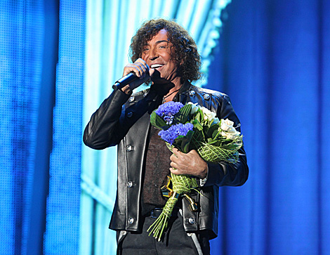 Belarus president sends birthday greetings to singer Valery Leontiev