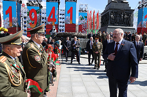 Lukashenko receives Victory Day greetings from foreign leaders