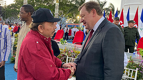 Belarusian FM meets with Nicaraguan president, conveys greetings from Lukashenko