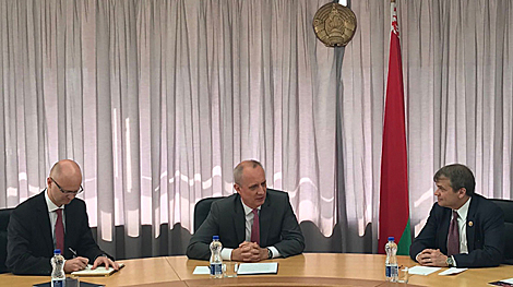 Belarus, USA discuss regional security, interaction in economic affairs