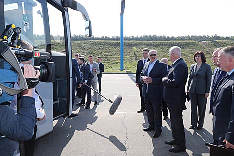 Lukashenko wants more efforts to develop Minsk Ring Road, roadside area