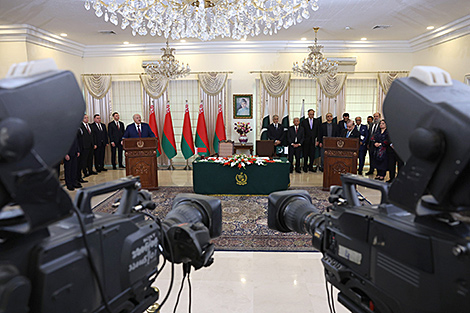 Lukashenko, Sharif concerned over situation in Middle East, Ukraine
