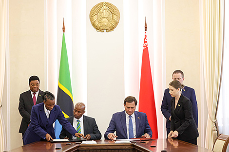 Belarus, Tanzania sign four memoranda in agriculture, education, business