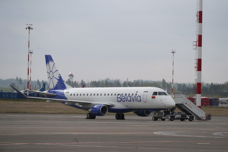 Lukashenko sends greetings to Belavia workers