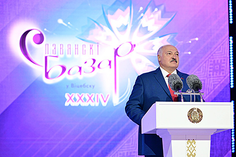 Lukashenko recalls cultural genocide of Belarusian people