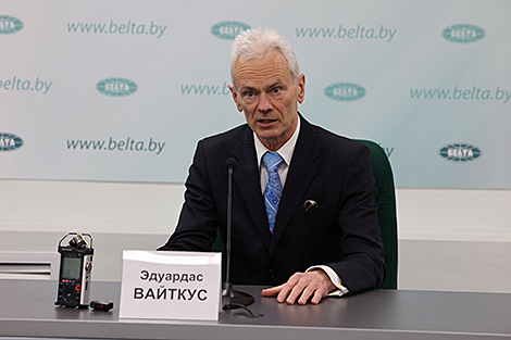 Lithuanian politician: We should not interfere in internal affairs of other countries