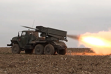 Lukashenko, Putin reaffirm plans to deploy Oreshnik missiles in Belarus by year end