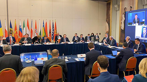 Belarus calls for non-discrimination, equal opportunities for all countries at CEI summit