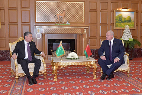 Lukashenko sends birthday greetings to Turkmenistan president