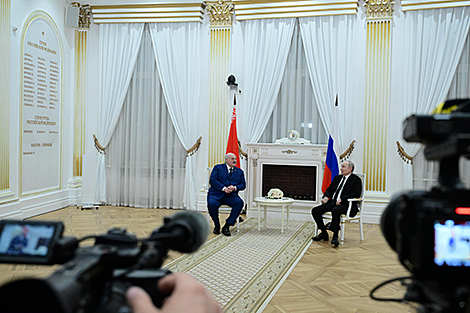 Lukashenko in favor of tighter Belarus-Russia relations