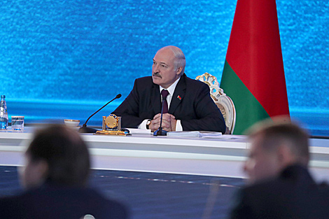 Lukashenko: Talks on Ukraine will gain momentum if United States joins them