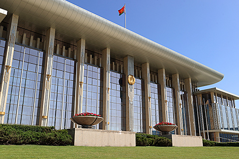 Lukashenko appoints new ambassadors to several countries