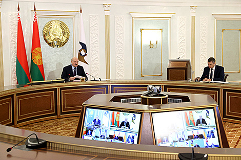 Belarus pushes for more powers for Eurasian Economic Commission