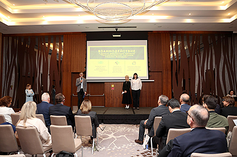 Belarus, Group of Friends adopt declaration on combating human trafficking