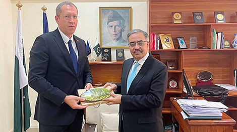 Belarus, Pakistan discuss cooperation between strategic research institutes