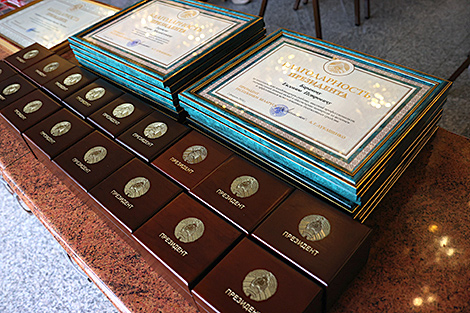 Belarusian PM presents awards for professional distinction