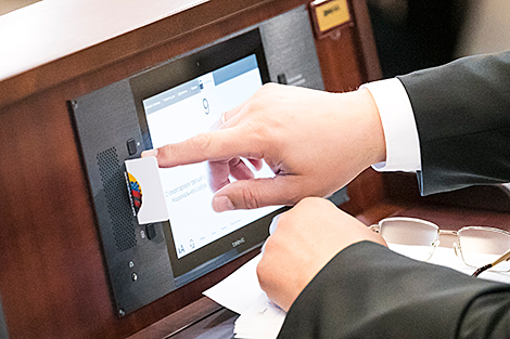 MPs ratify Belarus-Russia agreement on mutual visa recognition