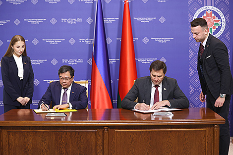 Belarus, Philippines ease visa requirements, discuss ways to boost trade