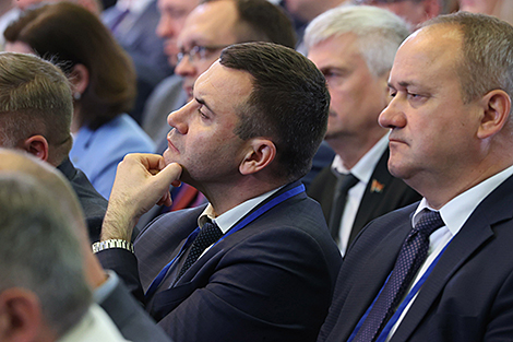 Lukashenko offers his vision of civil society in Belarus