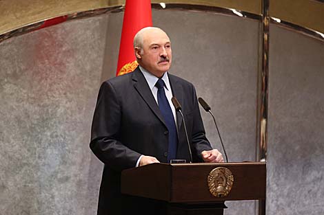 Lukashenko urges new approaches to judicial candidates