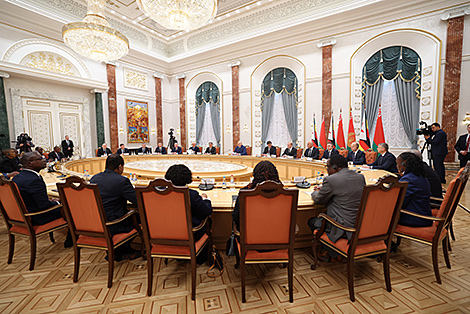 Lukashenko: Belarus-Zimbabwe cooperation is seen in Africa as alternative to West’s diktat