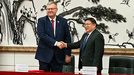 MPs from Belarus’ Brest Oblast, China's Anhui Province sign MoC