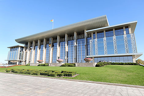 Lukashenko pardons 14 convicts