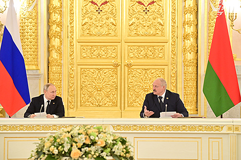 Belarus, Russia agree to extend some military agreements