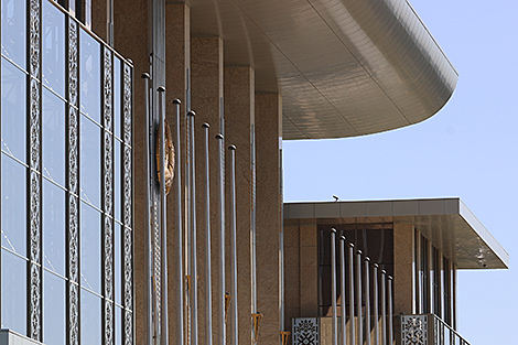 Lukashenko sends Independence Day greetings to Angola