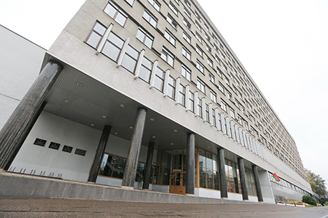 Belarusian healthcare minister, Russian ambassador discuss cooperation in healthcare