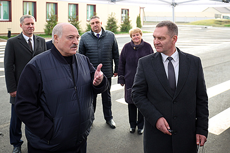 Lukashenko warns employers against salary delays