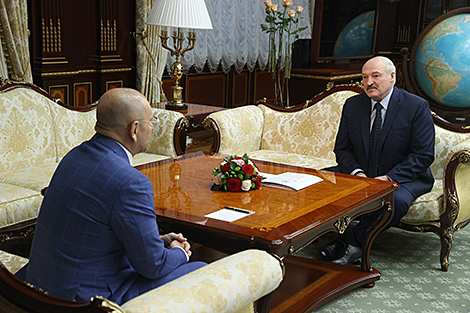 Lukashenko confident in Minsk agreements’ ability to resolve Donbass situation