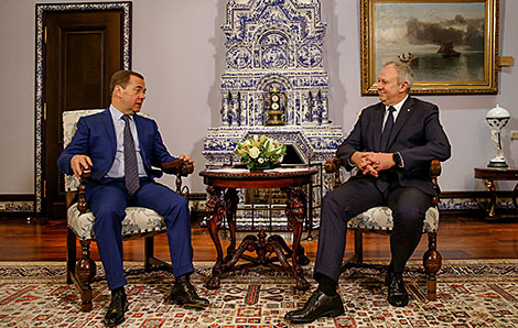 Rumas, Medvedev discuss security matters