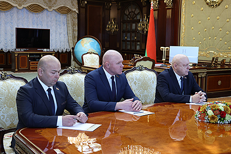 Lukashenko sets tasks for local authorities