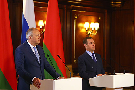 Premiers of Belarus, Russia to meet on 6 December