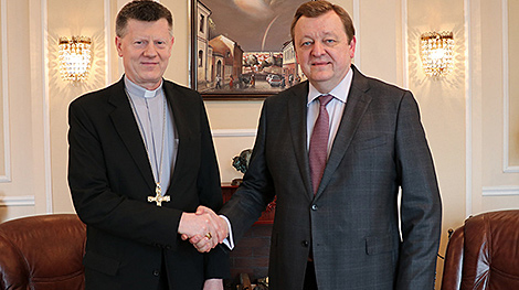Belarus, Vatican discuss Ukrainian crisis