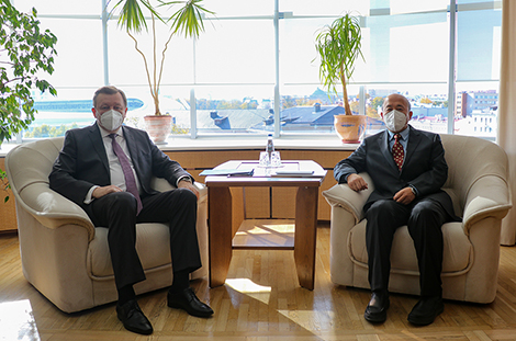 Belarus, China discuss interaction in international organizations