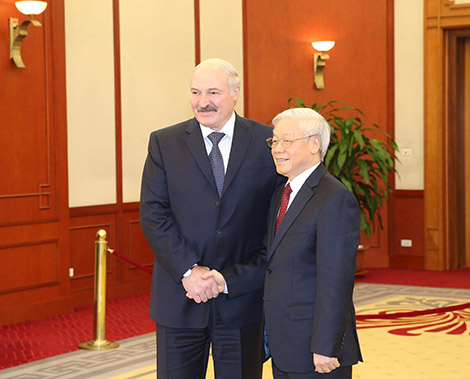 Lukashenko congratulates Vietnam's Communist Party chief Nguyen Phu Trong on re-election