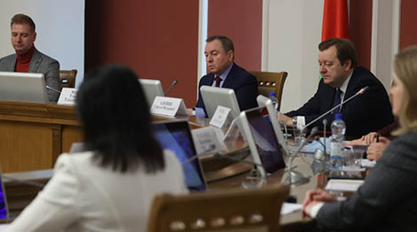 FM: Belarus aims to develop new solutions to support initiatives of Belarusians abroad