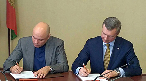 Belarus, Russia’s Lipetsk Oblast sign cooperation plan of action for 2019-2020