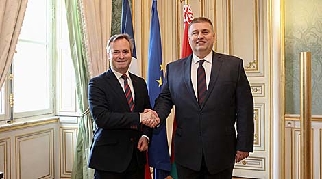 Belarus, France agree to intensify political, economic dialogue