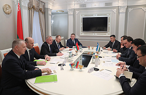 Belarus, Uzbekistan review plan for cooperation in security