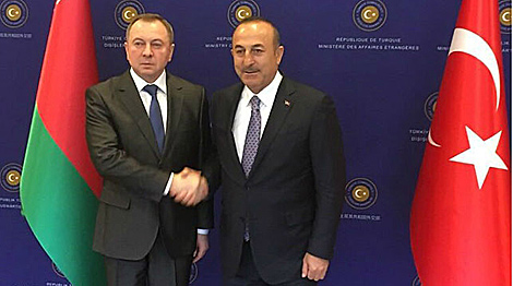 Belarusian FM meets with Turkish counterpart