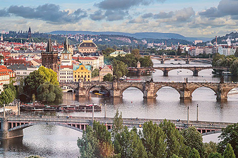 Lukashenko extends Independence Day greetings to Czech Republic