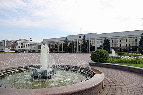 Lukashenko: Novopolotsk makes a big contribution to Belarus’ social and economic development