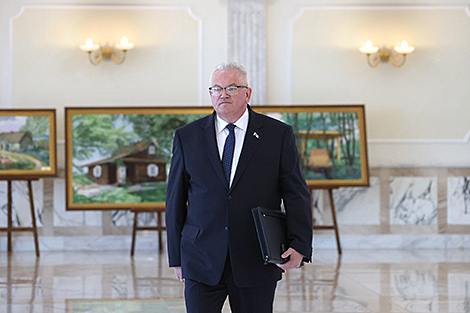 CEC expects more international observers at Belarus president election