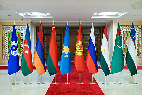 CIS leaders hold closed-door talks after Dushanbe summit